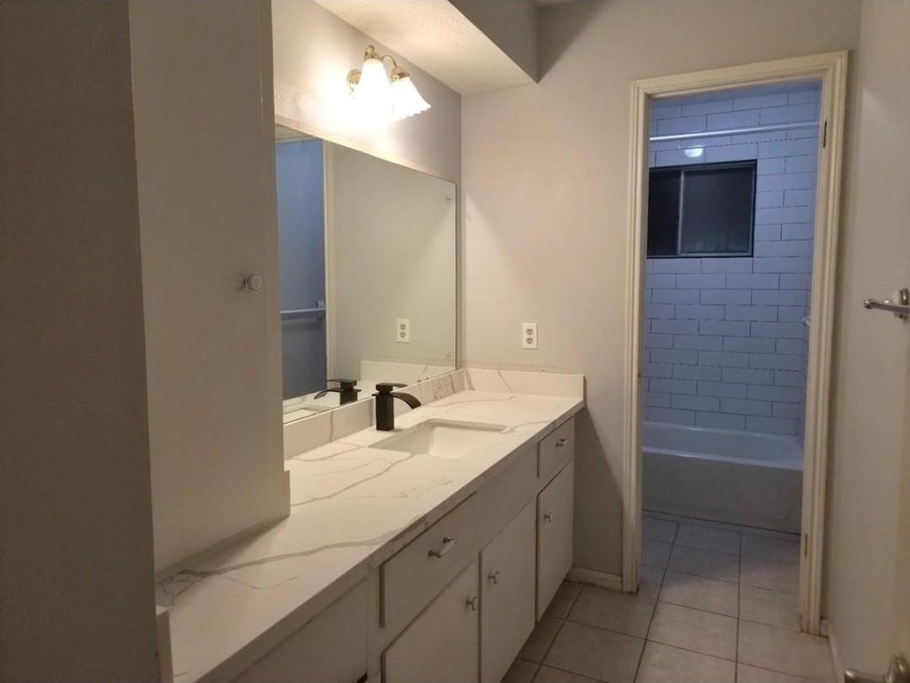 1918 Crystal Springs Drive - Photo 8