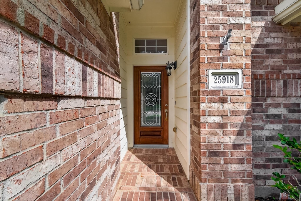25918 Silver Timbers Lane - Photo 2