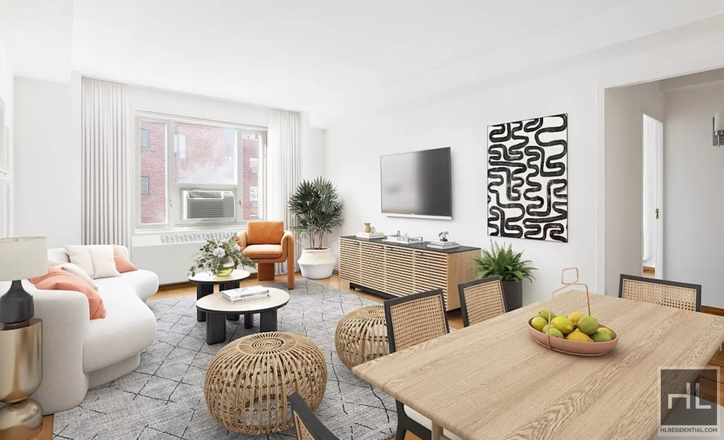 East 14th Street - Photo 1