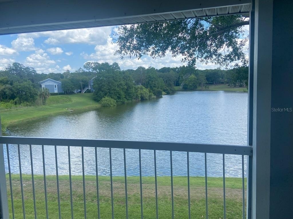 2612 Grassy Point Drive - Photo 17