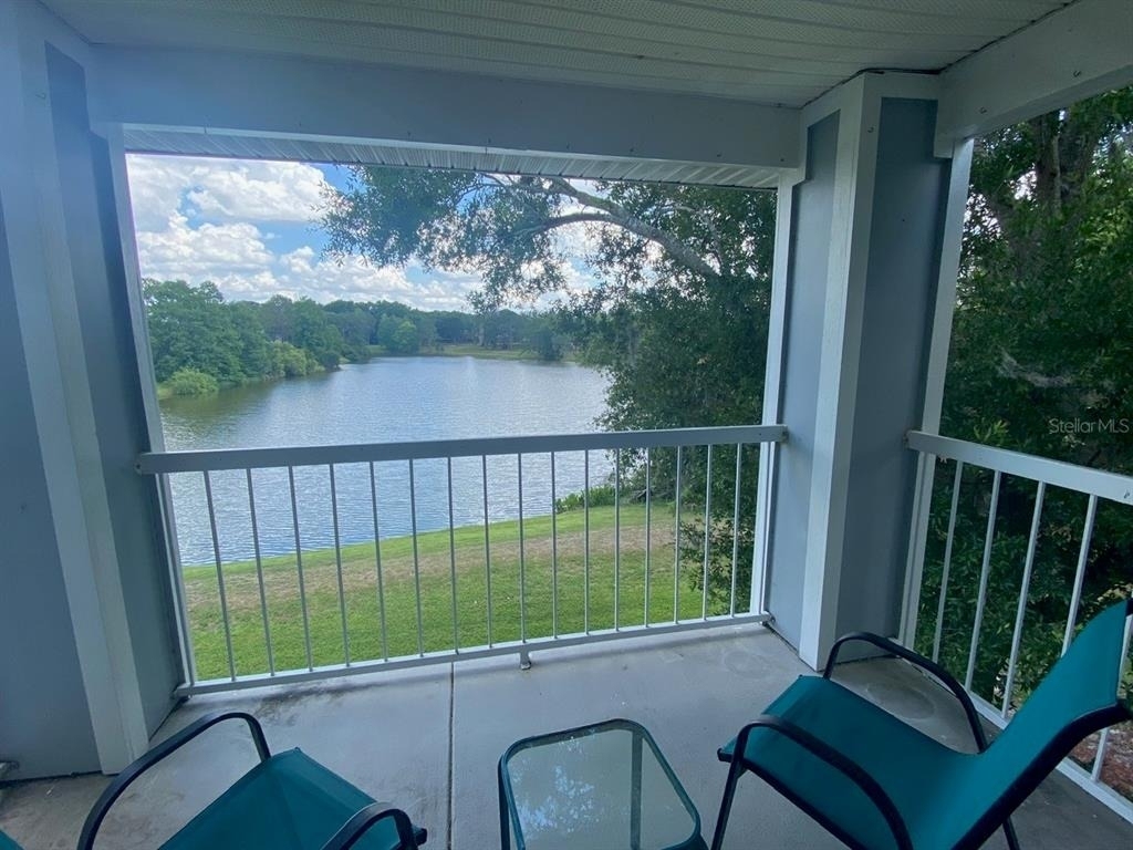 2612 Grassy Point Drive - Photo 18