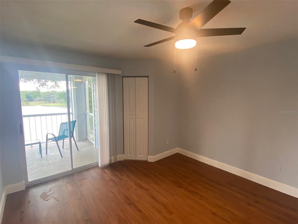 2612 Grassy Point Drive - Photo 11