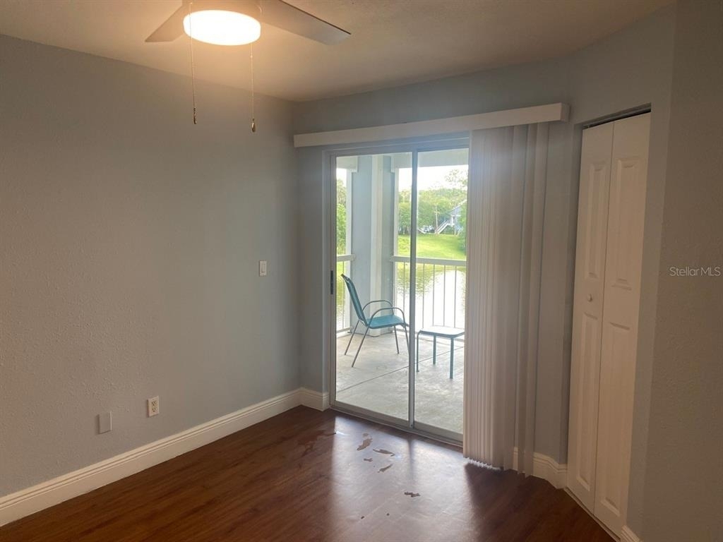 2612 Grassy Point Drive - Photo 13