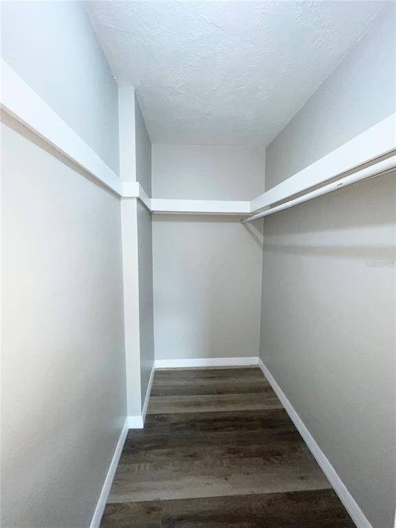 11241 Yewtree Avenue - Photo 13