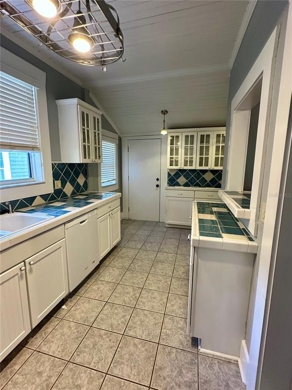 1209 E Comanche Avenue - Photo 22