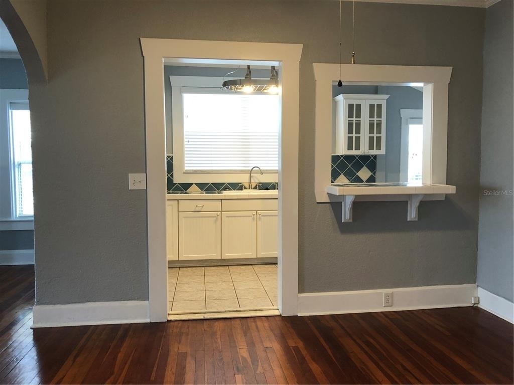 1209 E Comanche Avenue - Photo 7