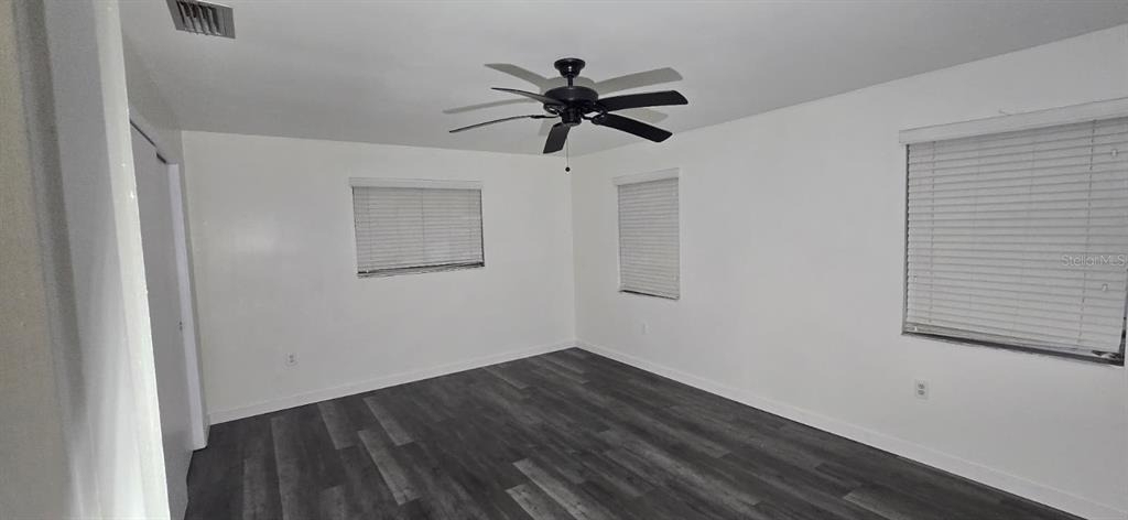 239 Annapolis Lane - Photo 5