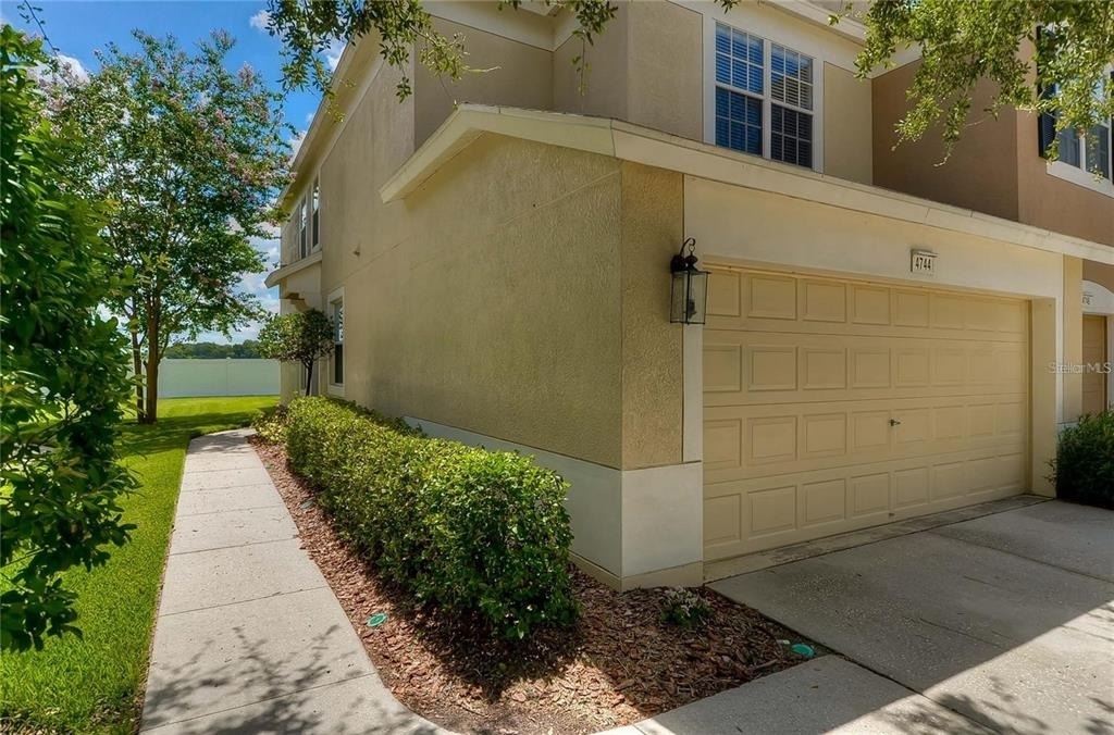 4744 Pond Ridge Drive - Photo 0