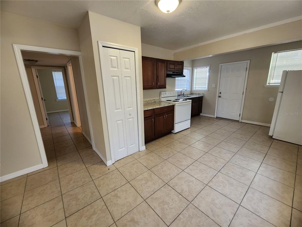 343 W 60th Street - Photo 2