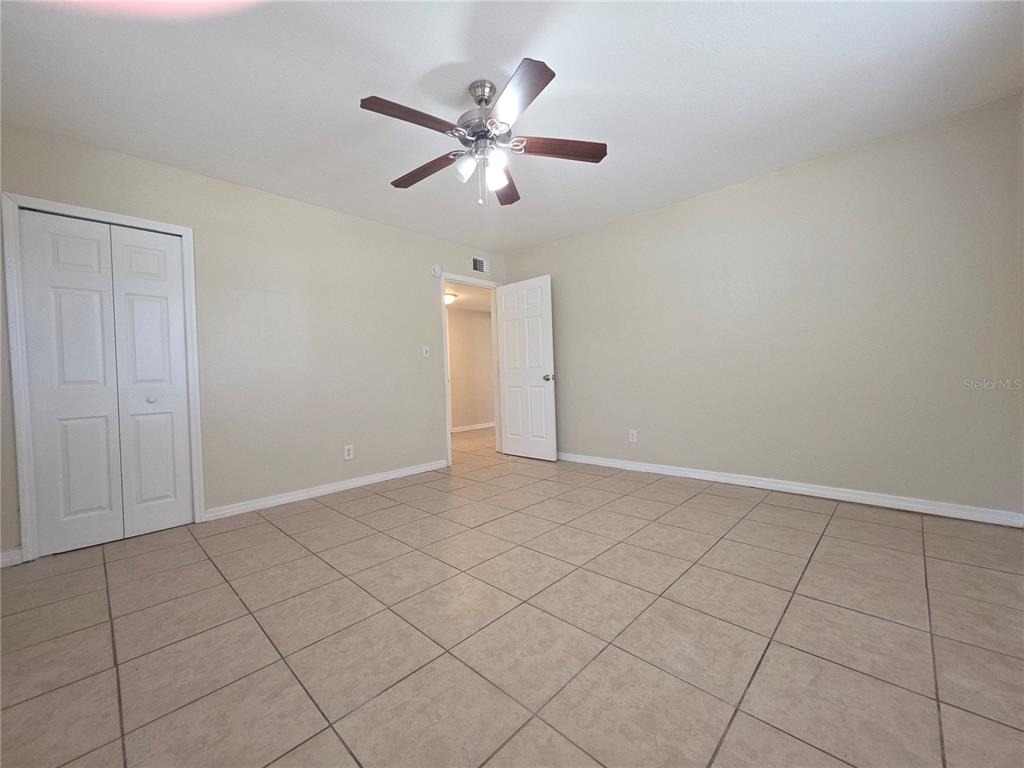 343 W 60th Street - Photo 5