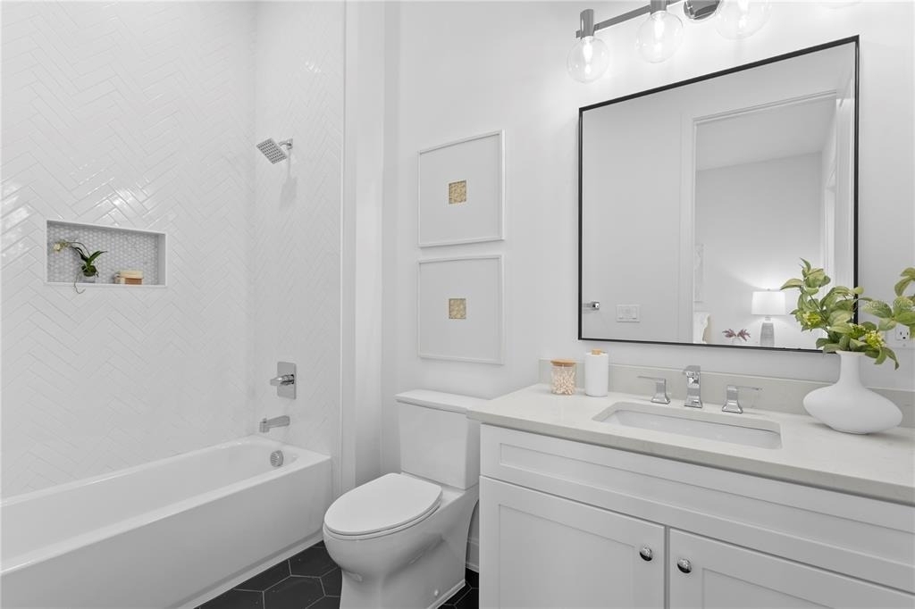 430 Gilman Place N - Photo 17
