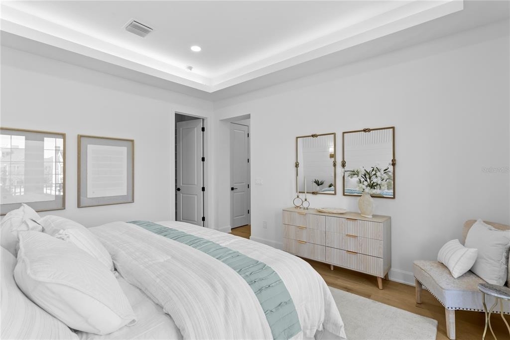 430 Gilman Place N - Photo 10