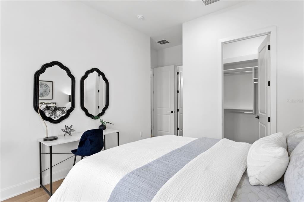 430 Gilman Place N - Photo 19