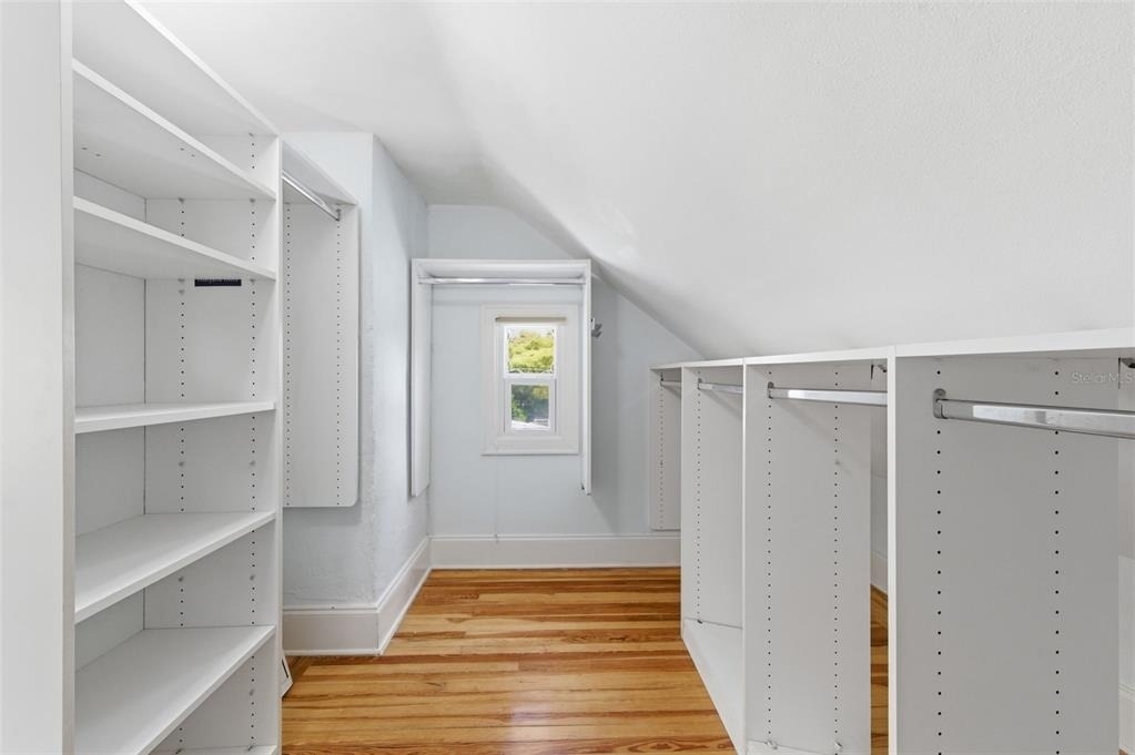 555 18th Avenue Ne - Photo 15