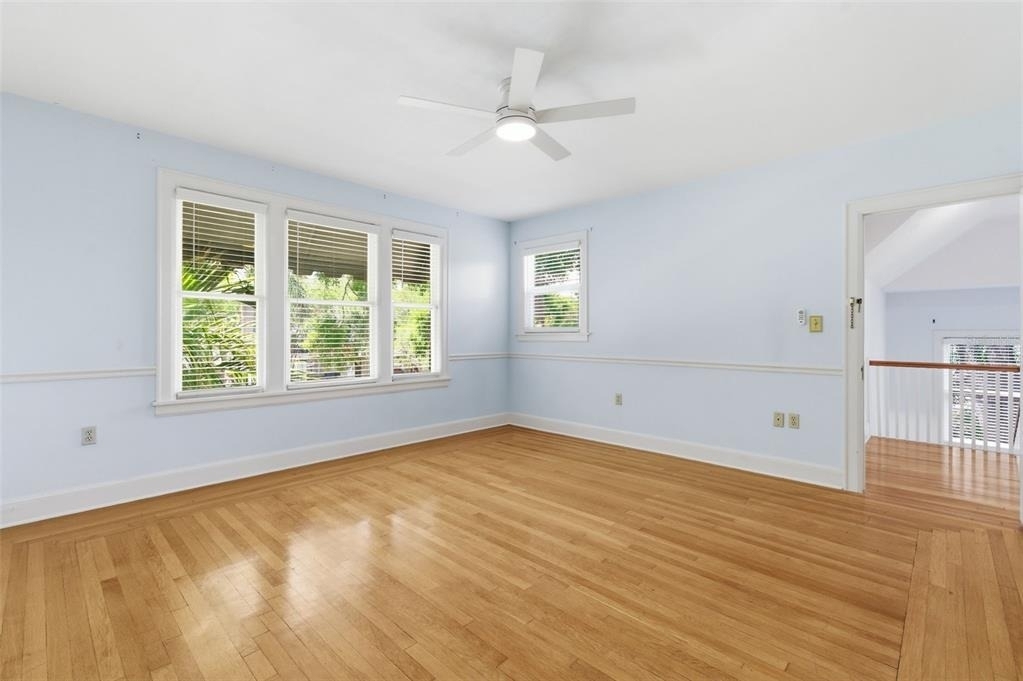 555 18th Avenue Ne - Photo 14