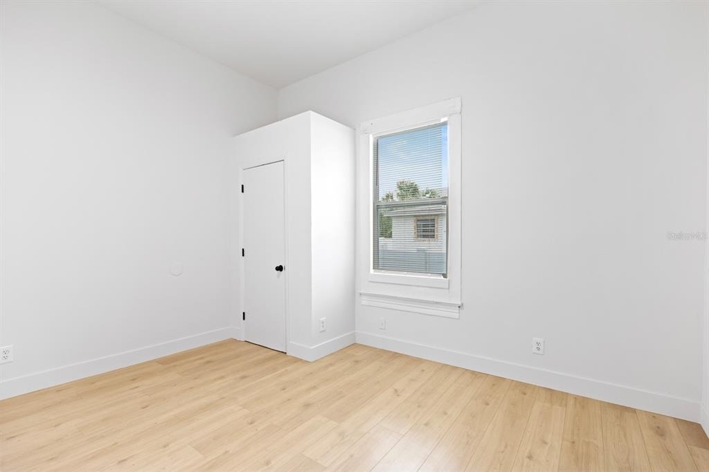 2006 E Columbus Drive - Photo 15