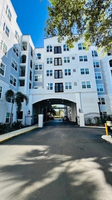 206 E South Street - Photo 32