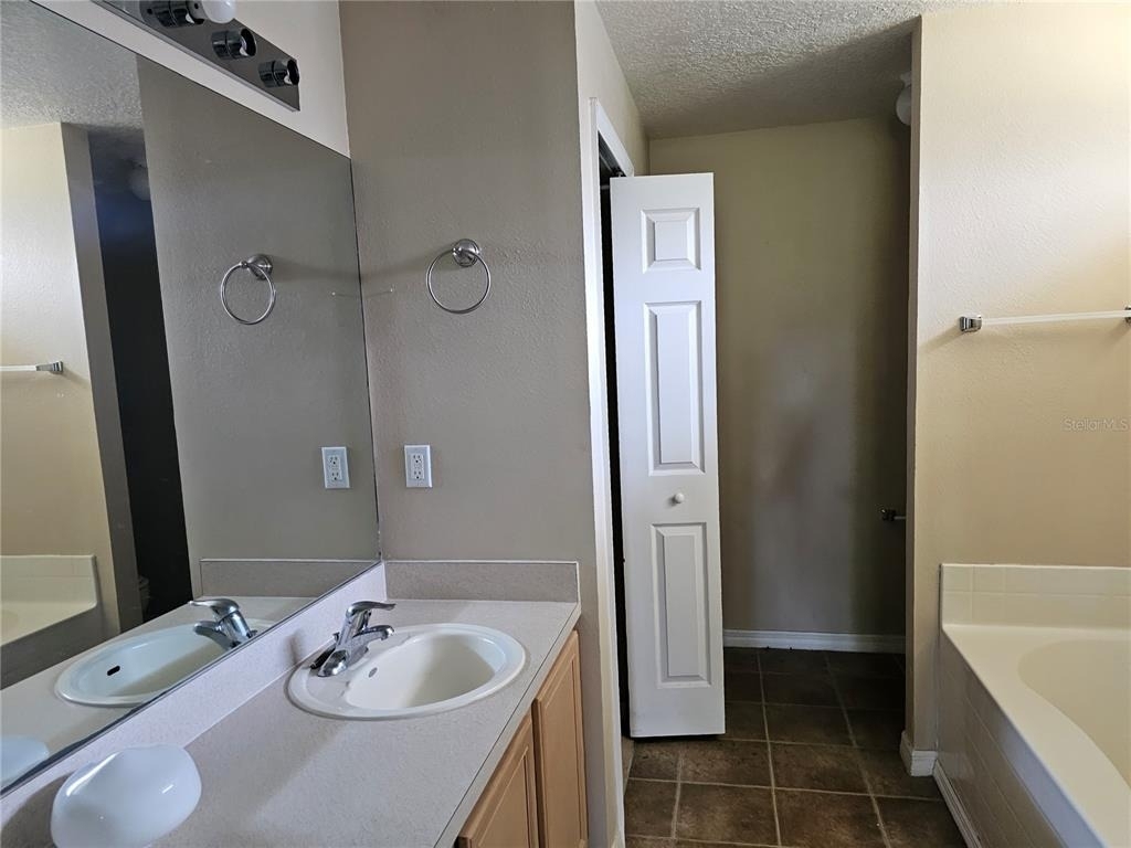 7 Haddock Way - Photo 38