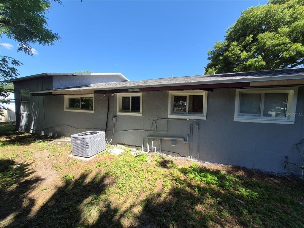 6500 Se 25th Avenue - Photo 0