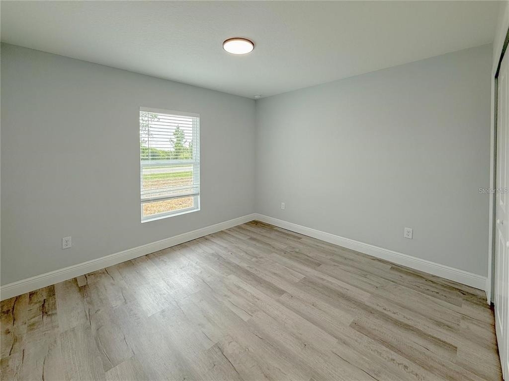 608 Cougar Boulevard - Photo 7