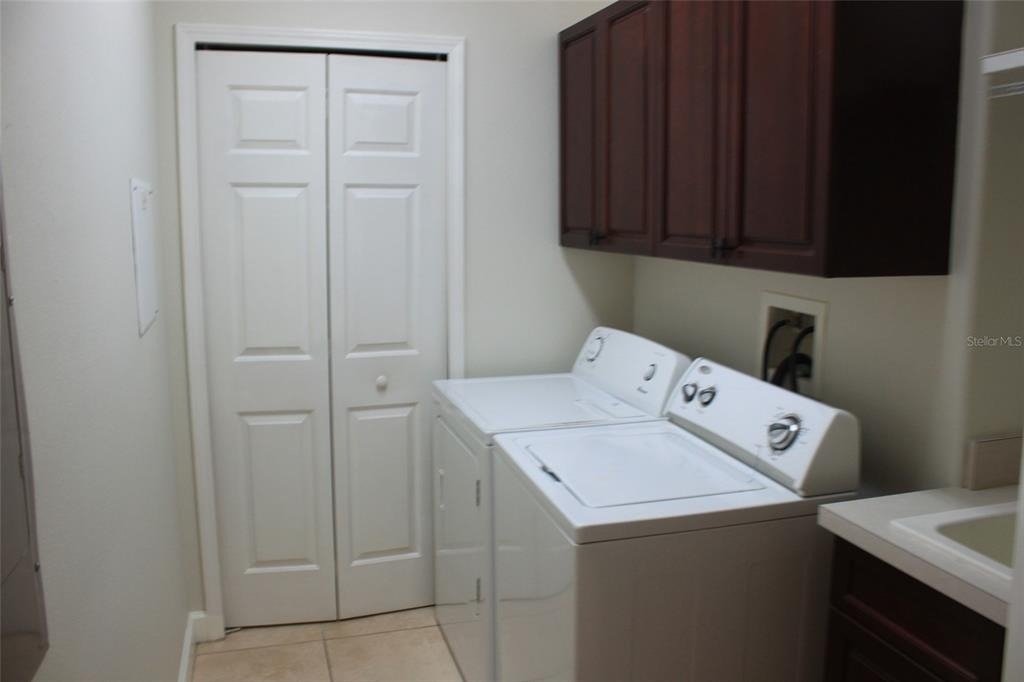 8743 The Esplanade - Photo 26