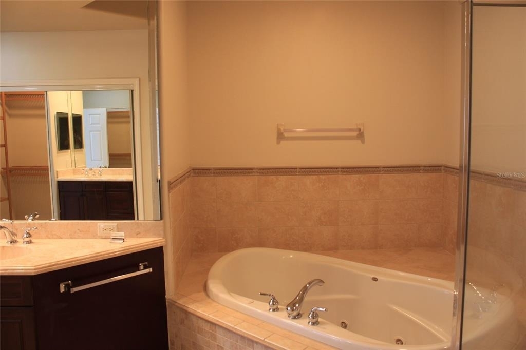8743 The Esplanade - Photo 22