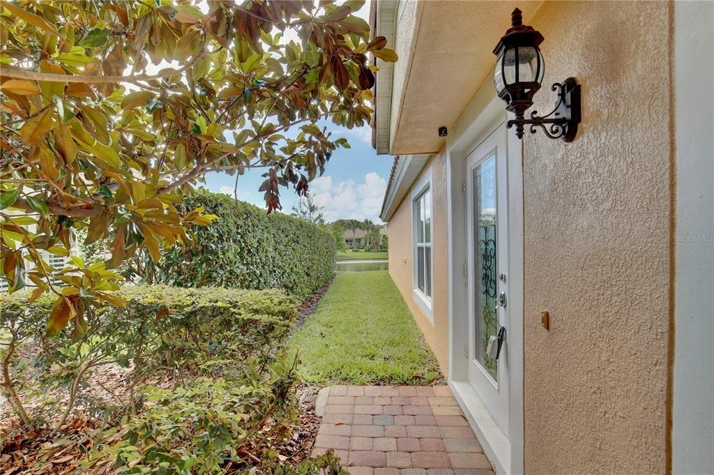 12268 Pescara Lane - Photo 2