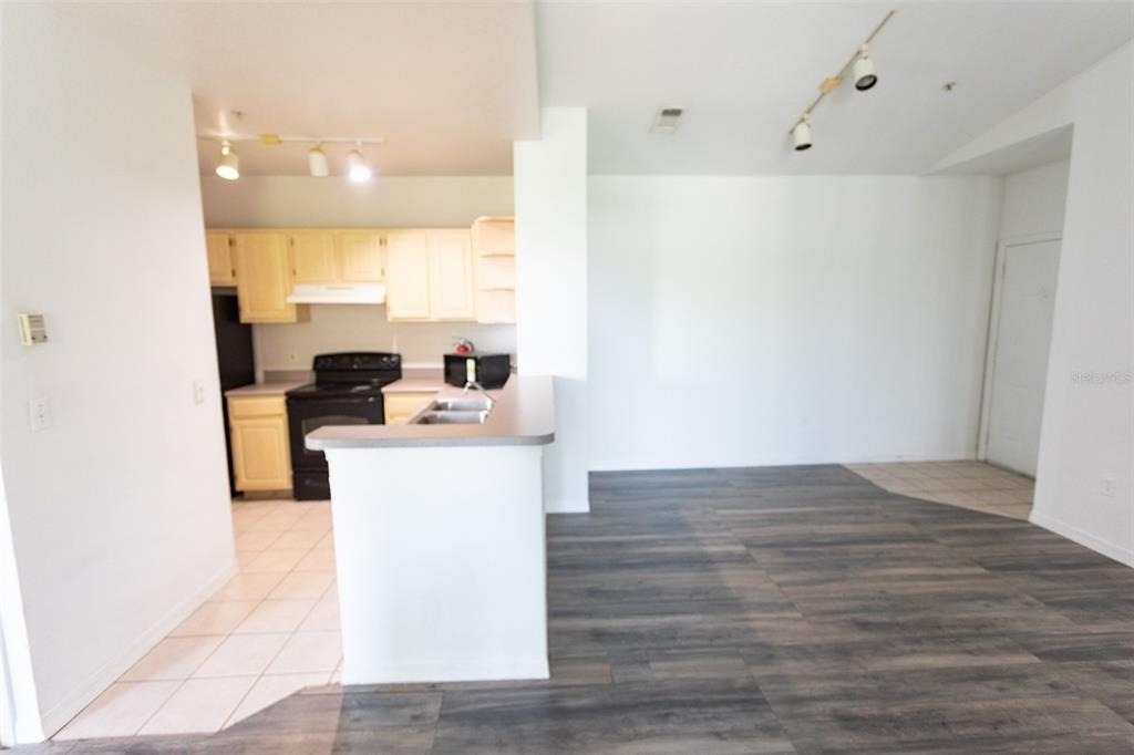 8812 Dunes Court - Photo 13