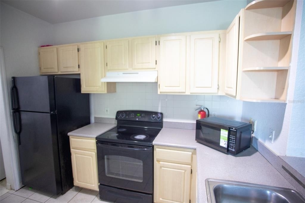 8812 Dunes Court - Photo 9