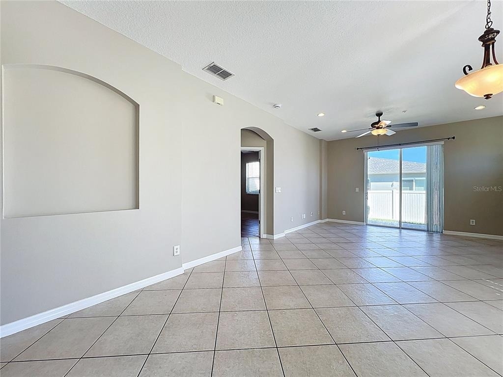 679 Canyon Stone Circle - Photo 3