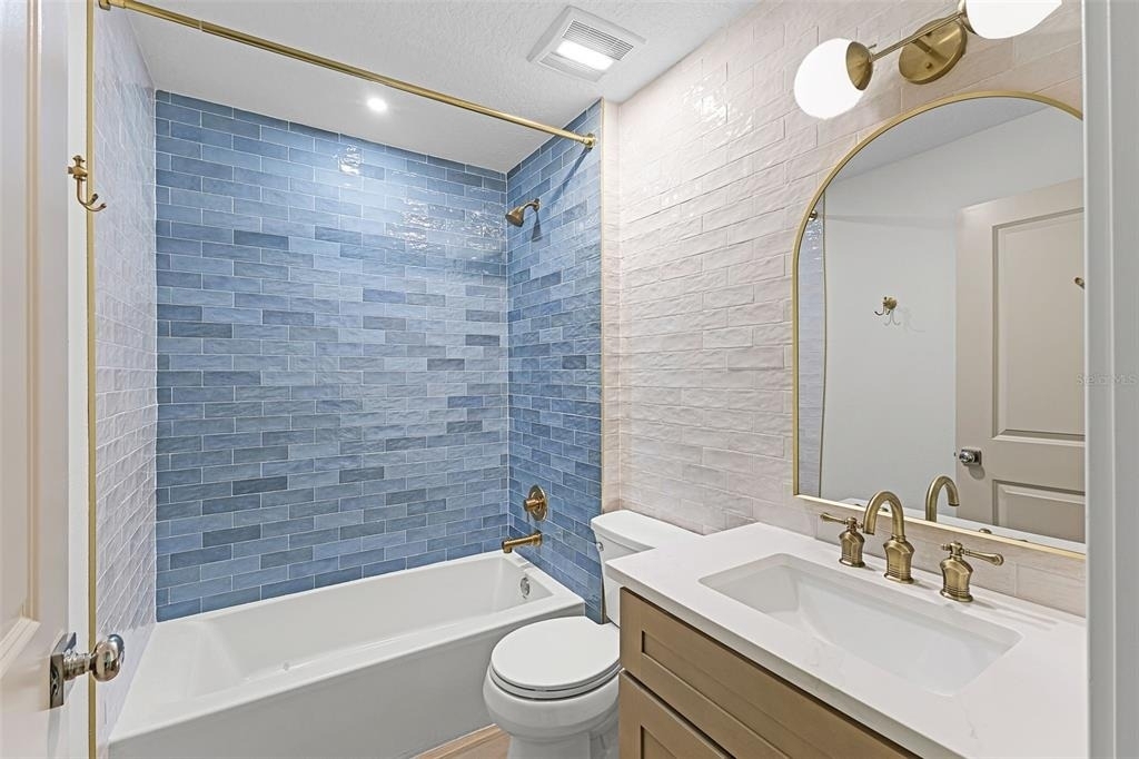 320 Kenora Drive - Photo 13