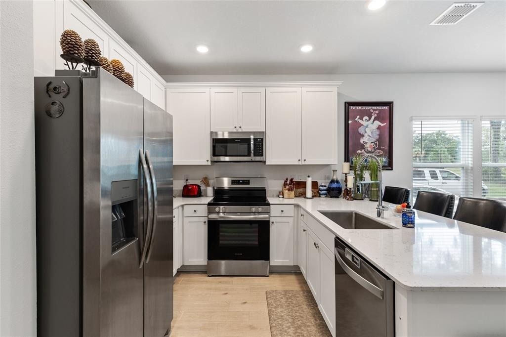 692 Nw 126th Terrace - Photo 2