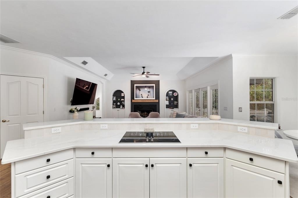 11121 Nw 15th Place - Photo 18