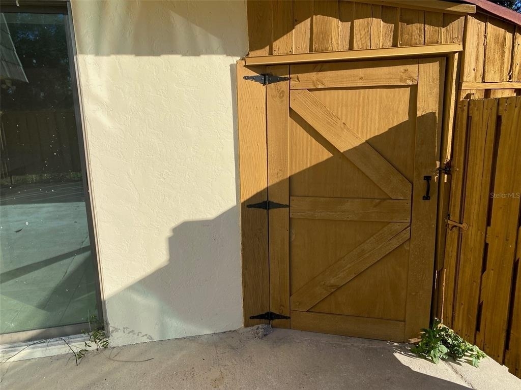 2911 Pecan Avenue - Photo 2