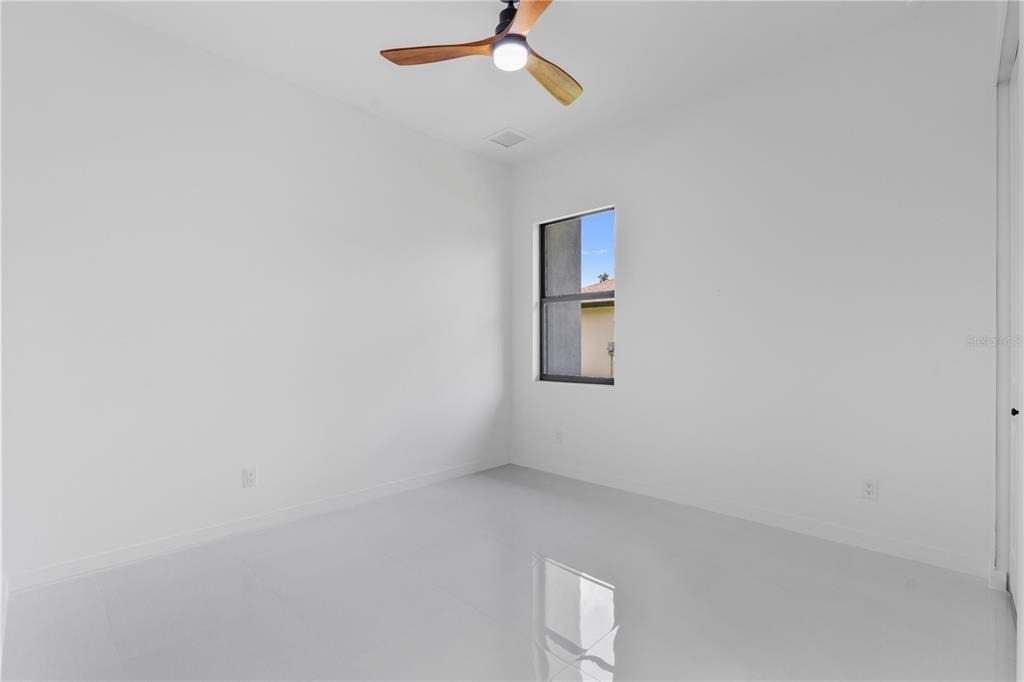 10070 Flat River St - Photo 19