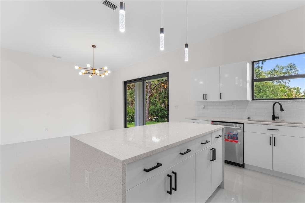 10070 Flat River St - Photo 3