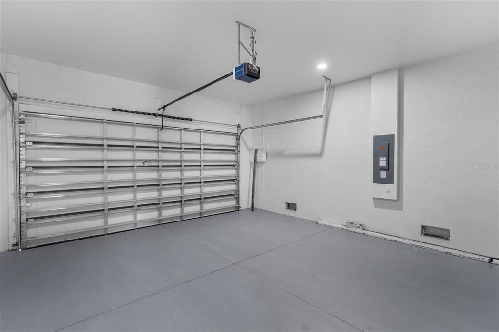 10070 Flat River St - Photo 13