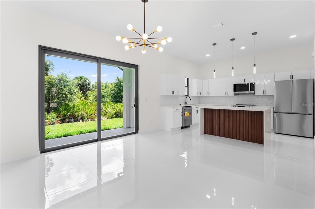 10070 Flat River St - Photo 12