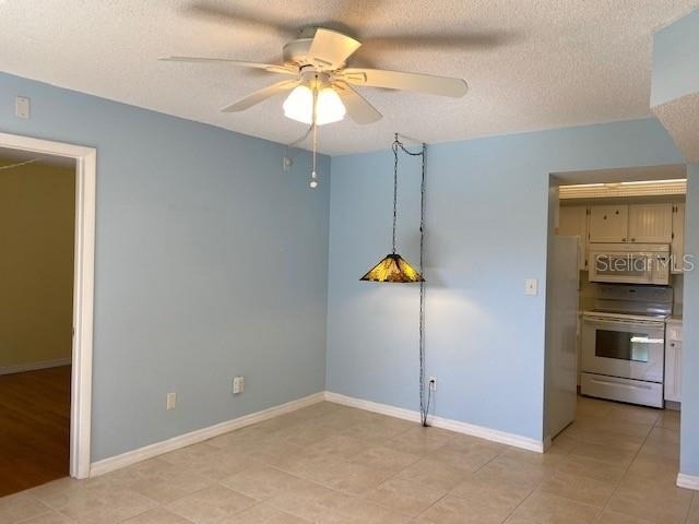 19505 Quesada Avenue - Photo 3