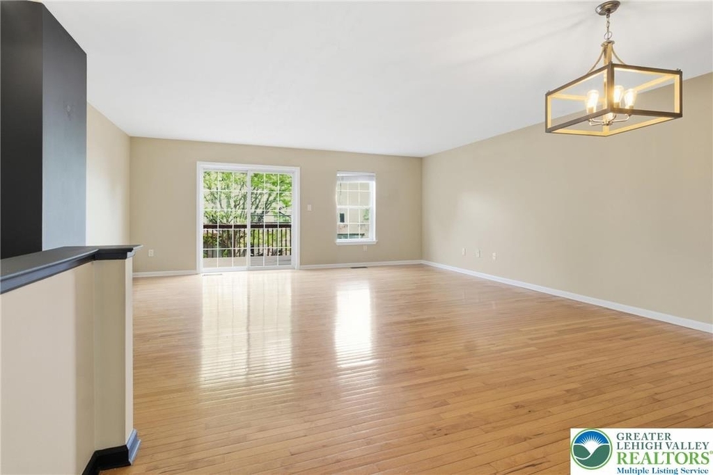 2847 Sequoia Drive - Photo 4
