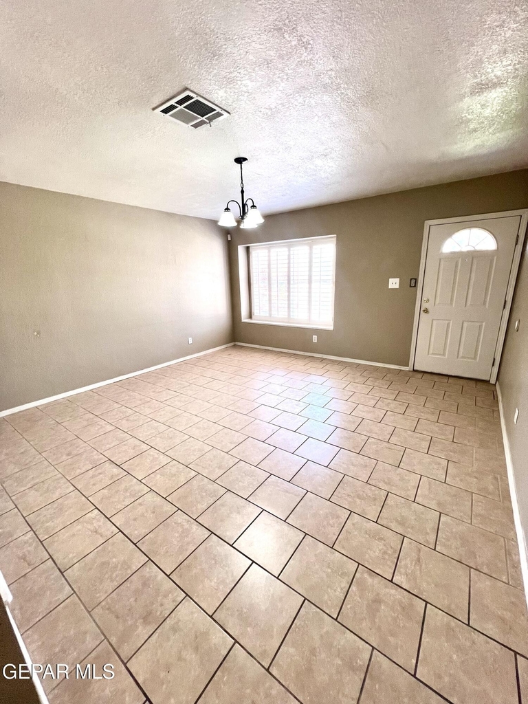 11600 Edward James Avenue - Photo 2