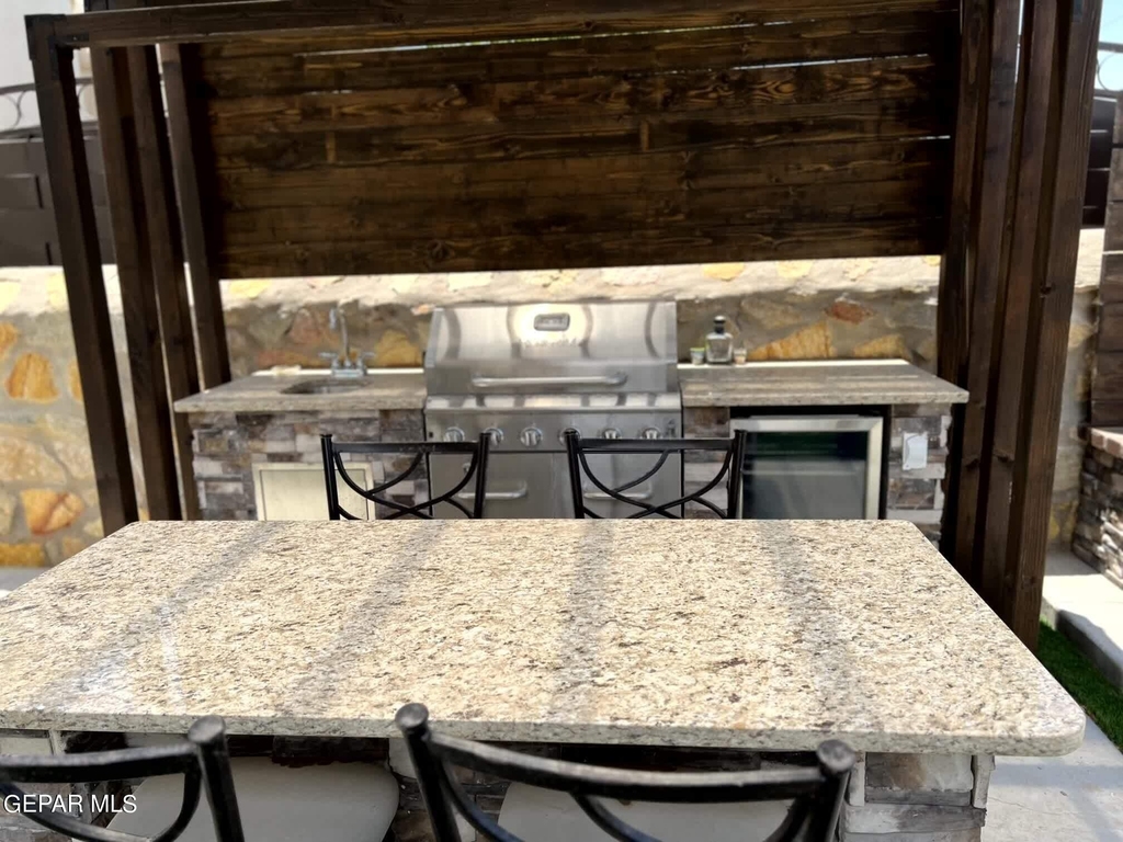14231 Richard Wiles Avenue - Photo 34