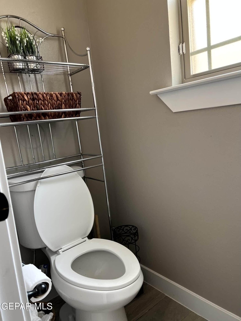 14231 Richard Wiles Avenue - Photo 18
