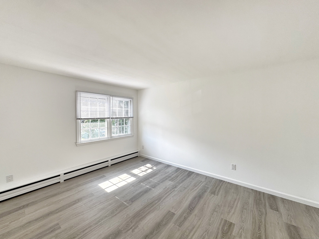 21 Avenue B - Photo 10