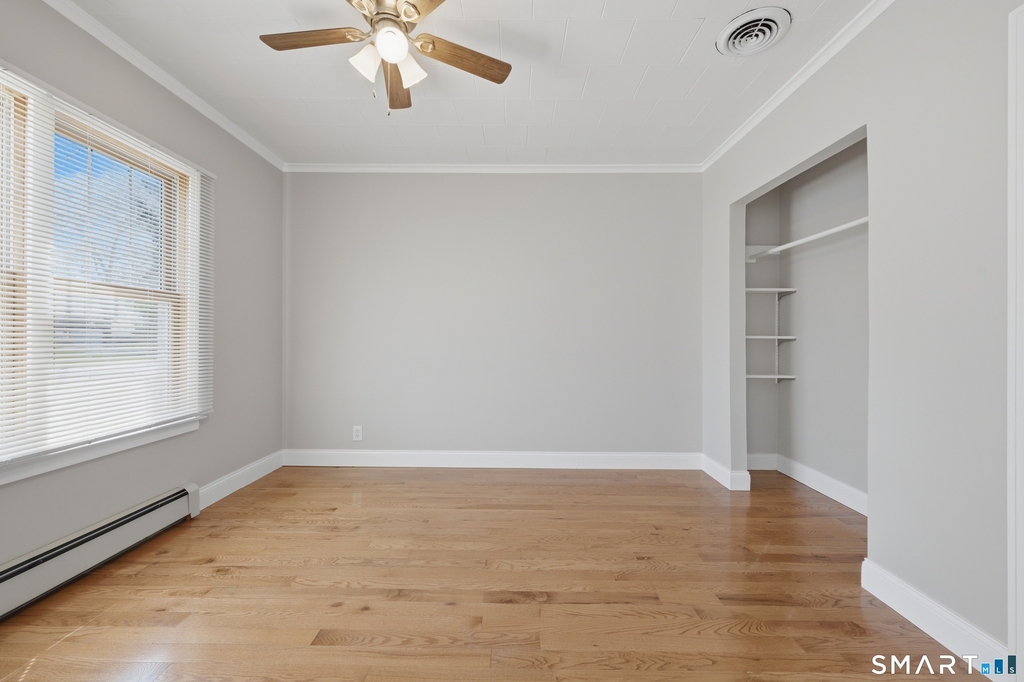 456 Elm Street - Photo 5