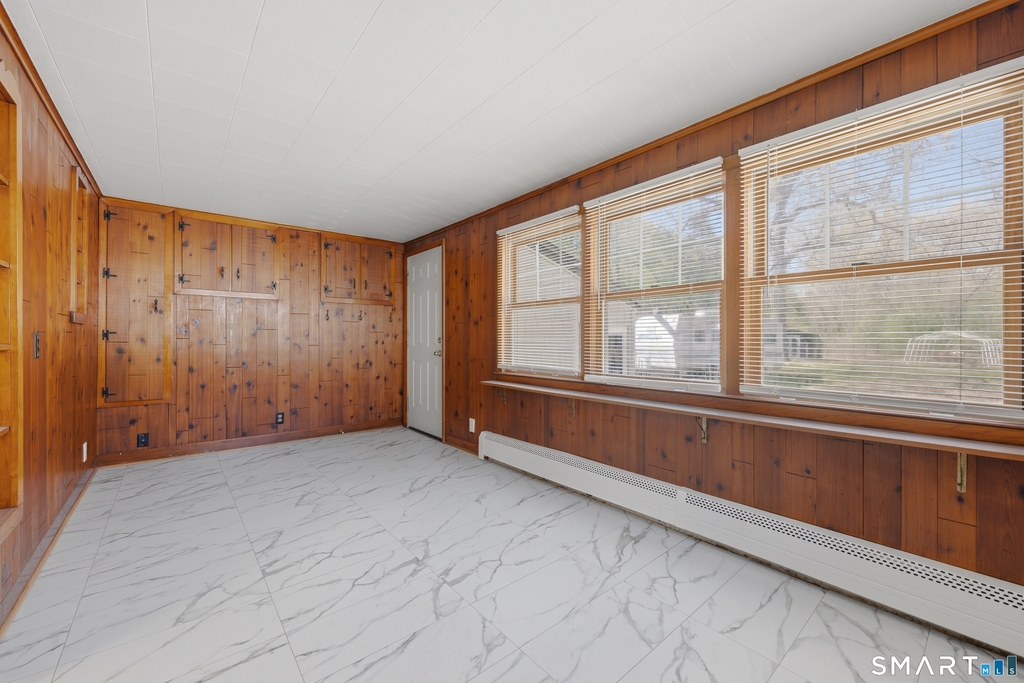 456 Elm Street - Photo 3