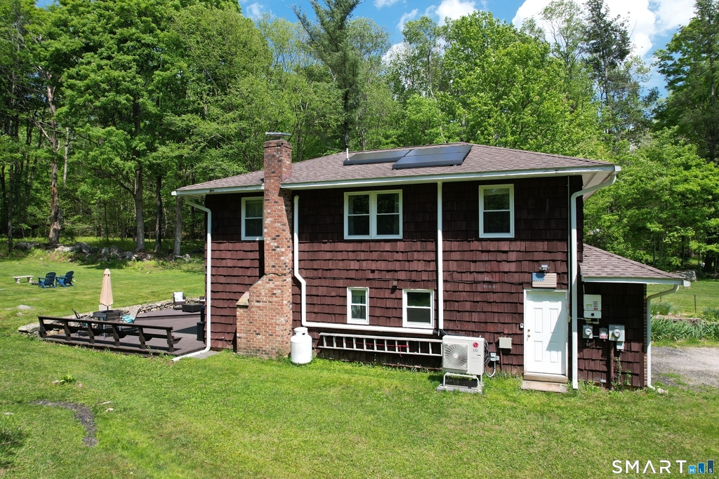 17 Colebrook Road - Photo 2