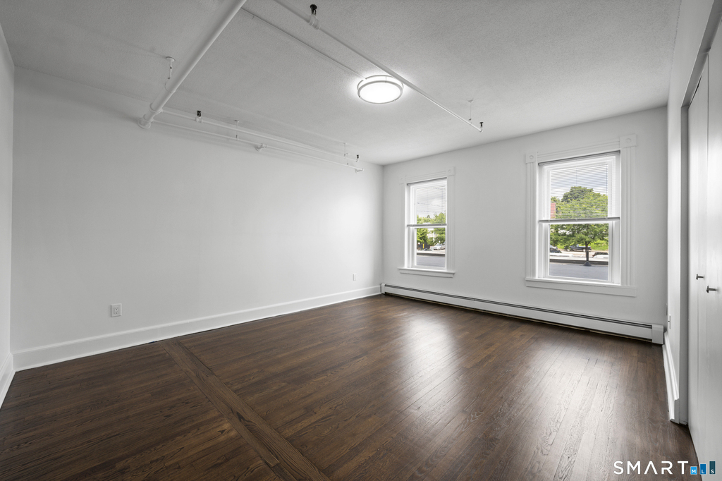 187 Bank Street - Photo 6