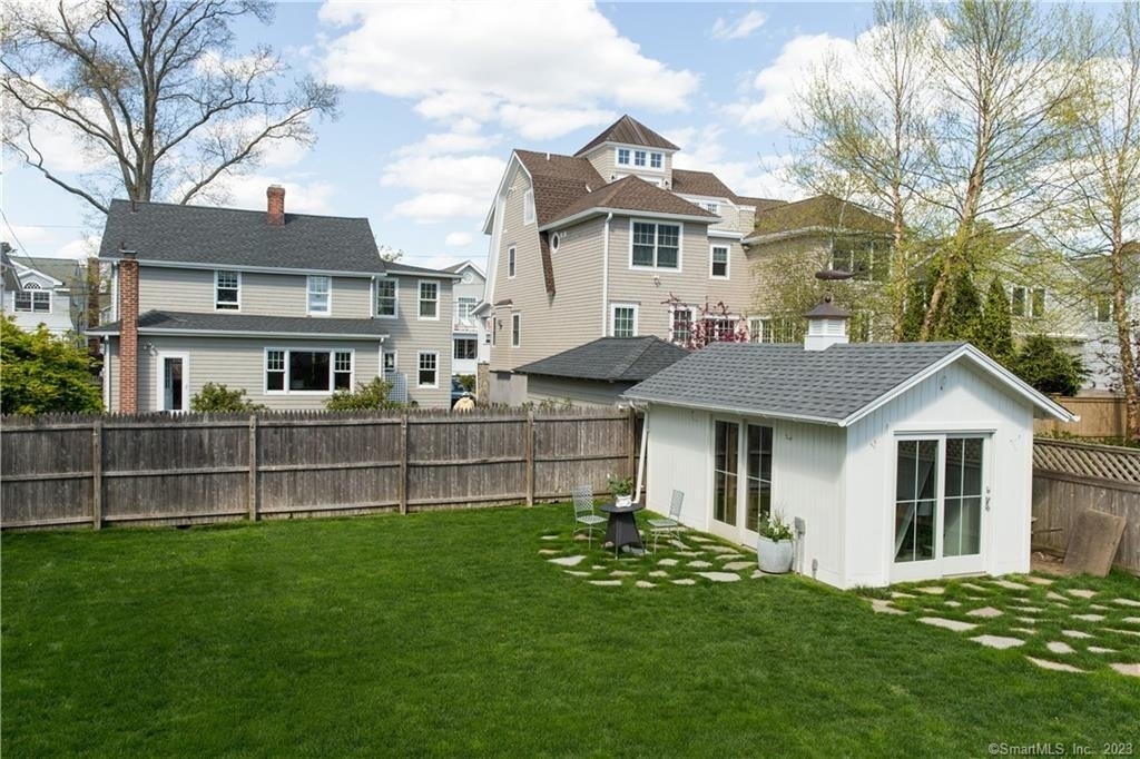 10 Danbury Avenue - Photo 29