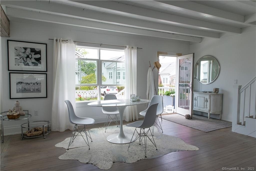 10 Danbury Avenue - Photo 8